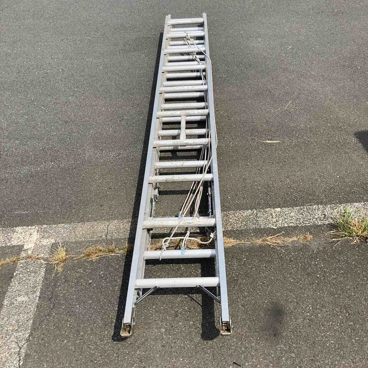 【中古品/店頭受取り限定】長谷川工業(ハセガワ/Hasegawa) 3連はしご HC3-2.0-80 (HC3-80)【東大和店】