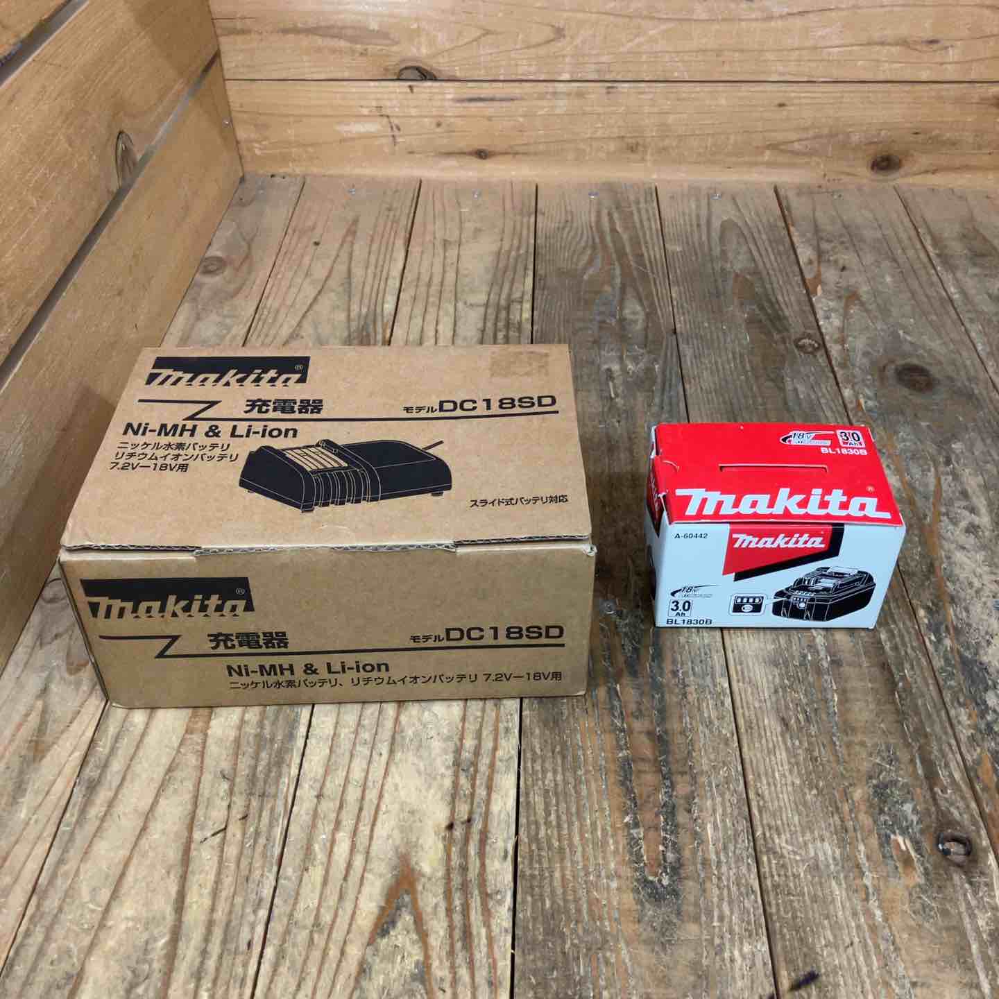 マキタ(makita) 充電器DC18SD 直流7.2-18V DC18SD リチウム