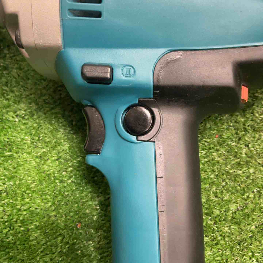 ◇マキタ(makita) 180mm電子ポリッシャ PV7001C【草加店】