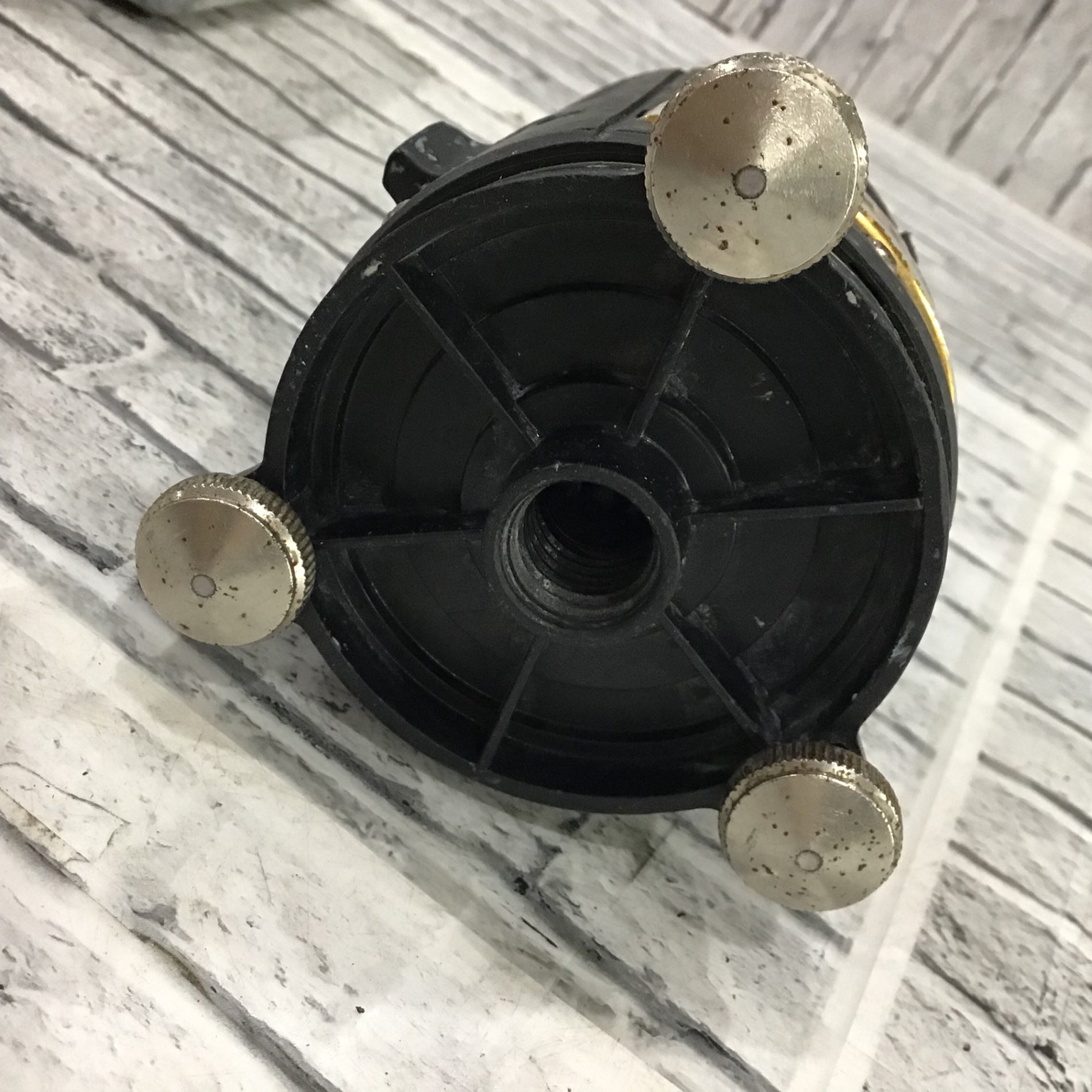 タジマ tajima レーザー墨出し器 GT2R-XI 中古品 タジマ・レーザー墨出し器GT2RXi・GT2R-XI－大工道具・測定具