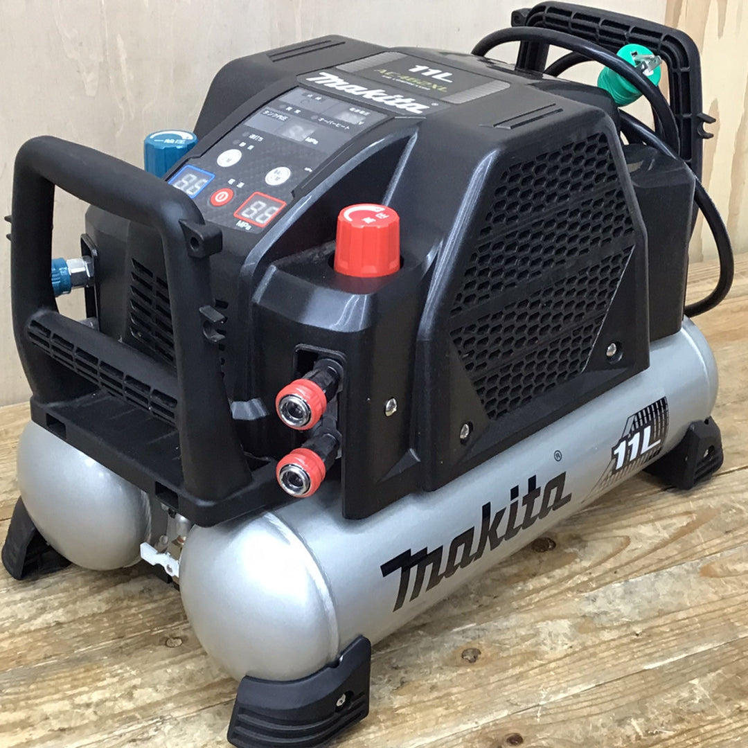★マキタ(makita) エアコンプレッサー AC462XLB【富山店】◇ﾚｼﾞ