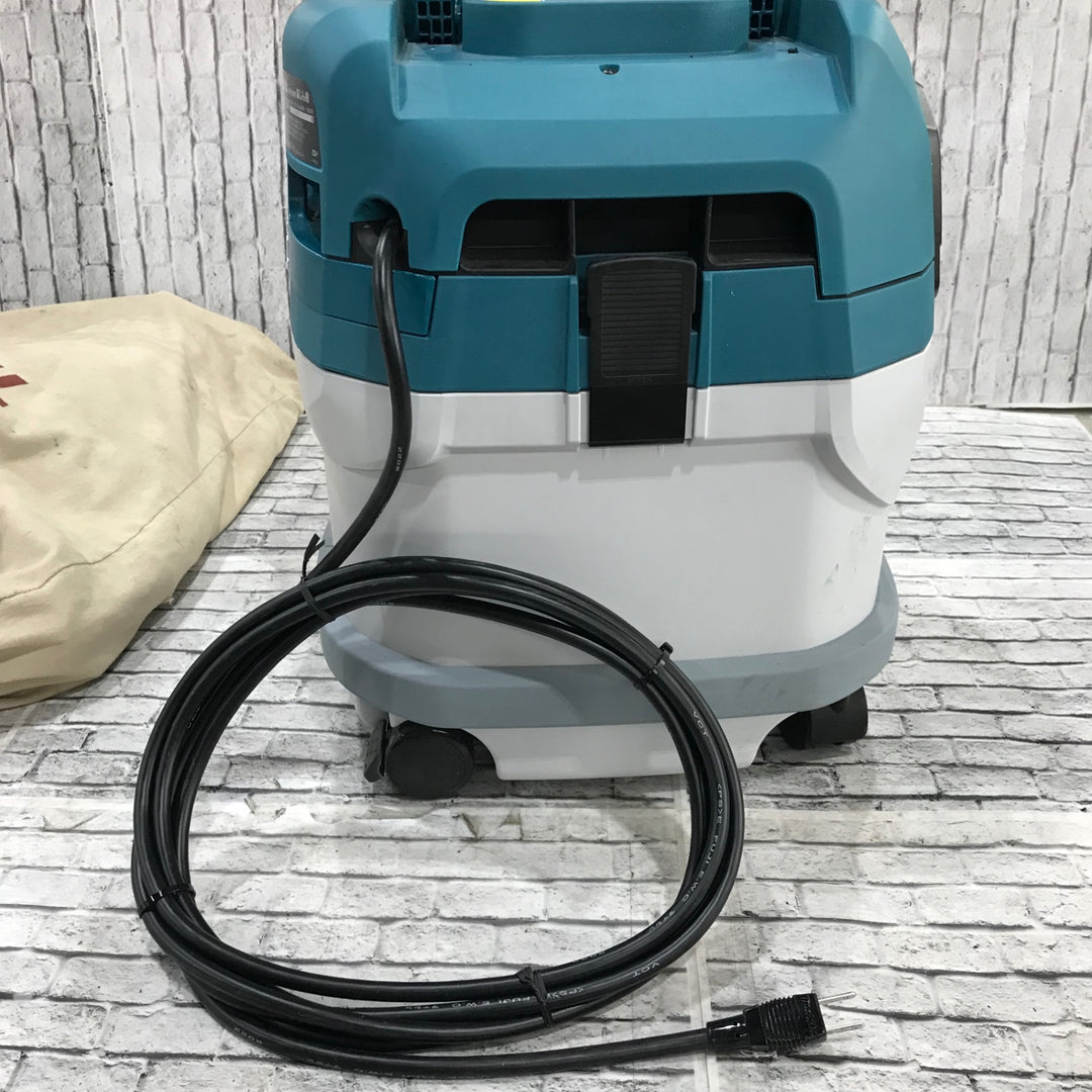 ★マキタ(makita) 集じん機 乾湿両用 VC1500【川口店】