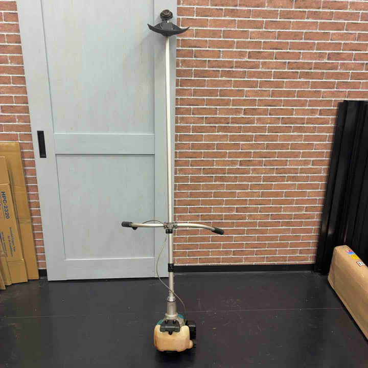 【店頭受取り限定】 マキタ(makita) エンジン刈払機 MEM427【藤沢店】