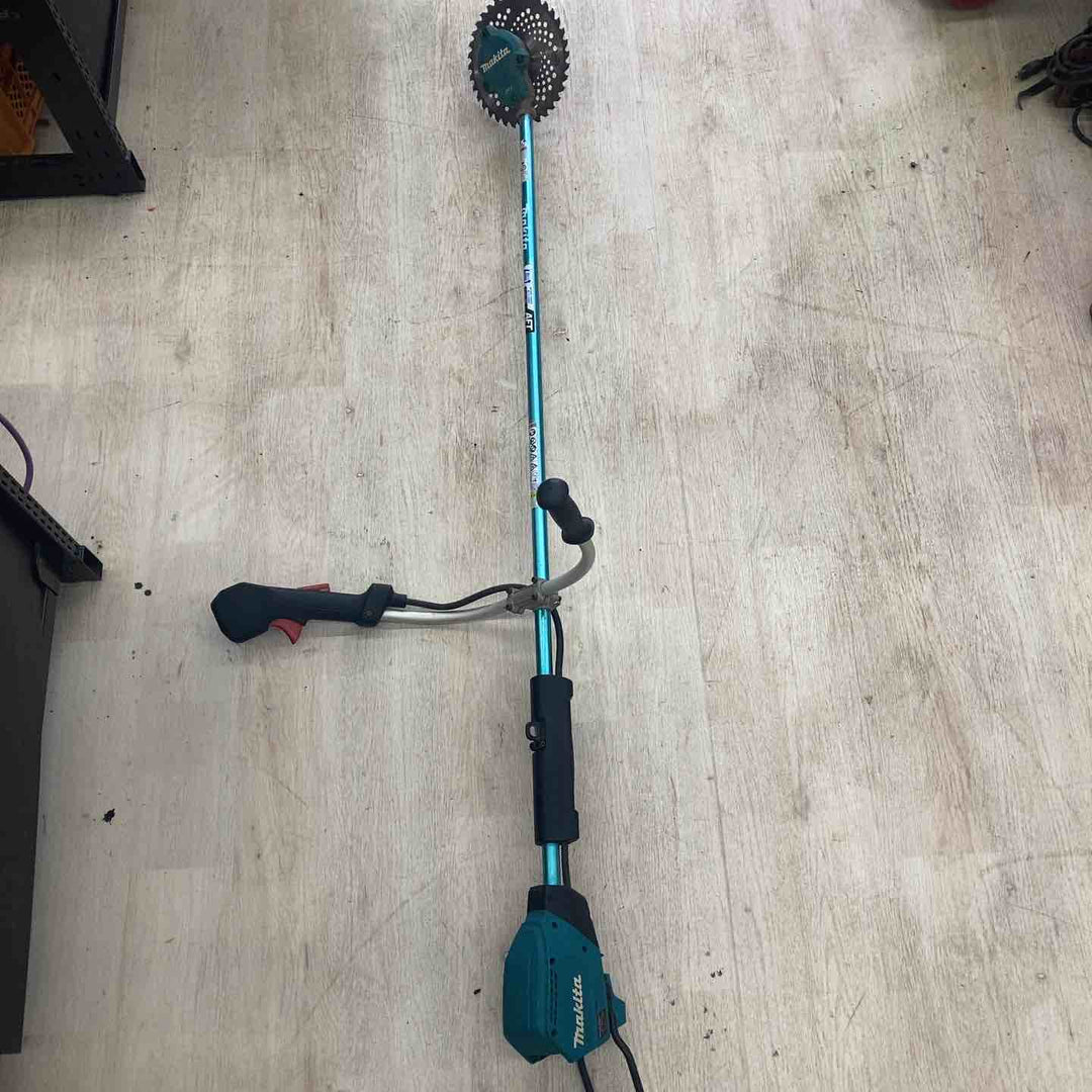 【店頭受取り限定】★マキタ(makita) コードレス草刈機 MUR001GZ【川越店】