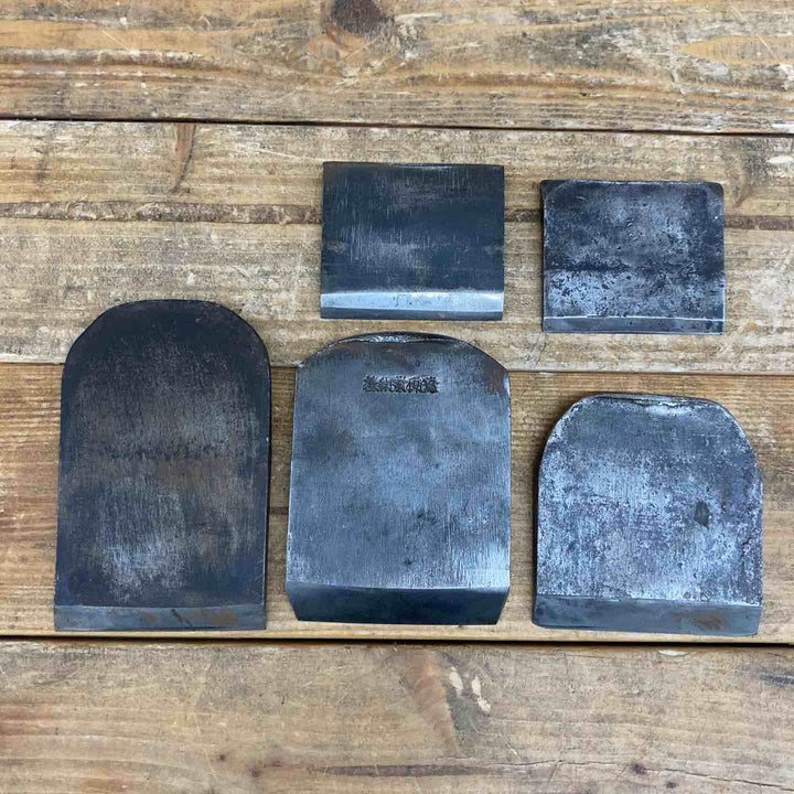 【中古品】 鉋 刃のみ 源守家・左勘次・京住人 鉋 かんな カンナ 和工具 大工道具 鑿 のみ 鋸 のこ 【東大和店】