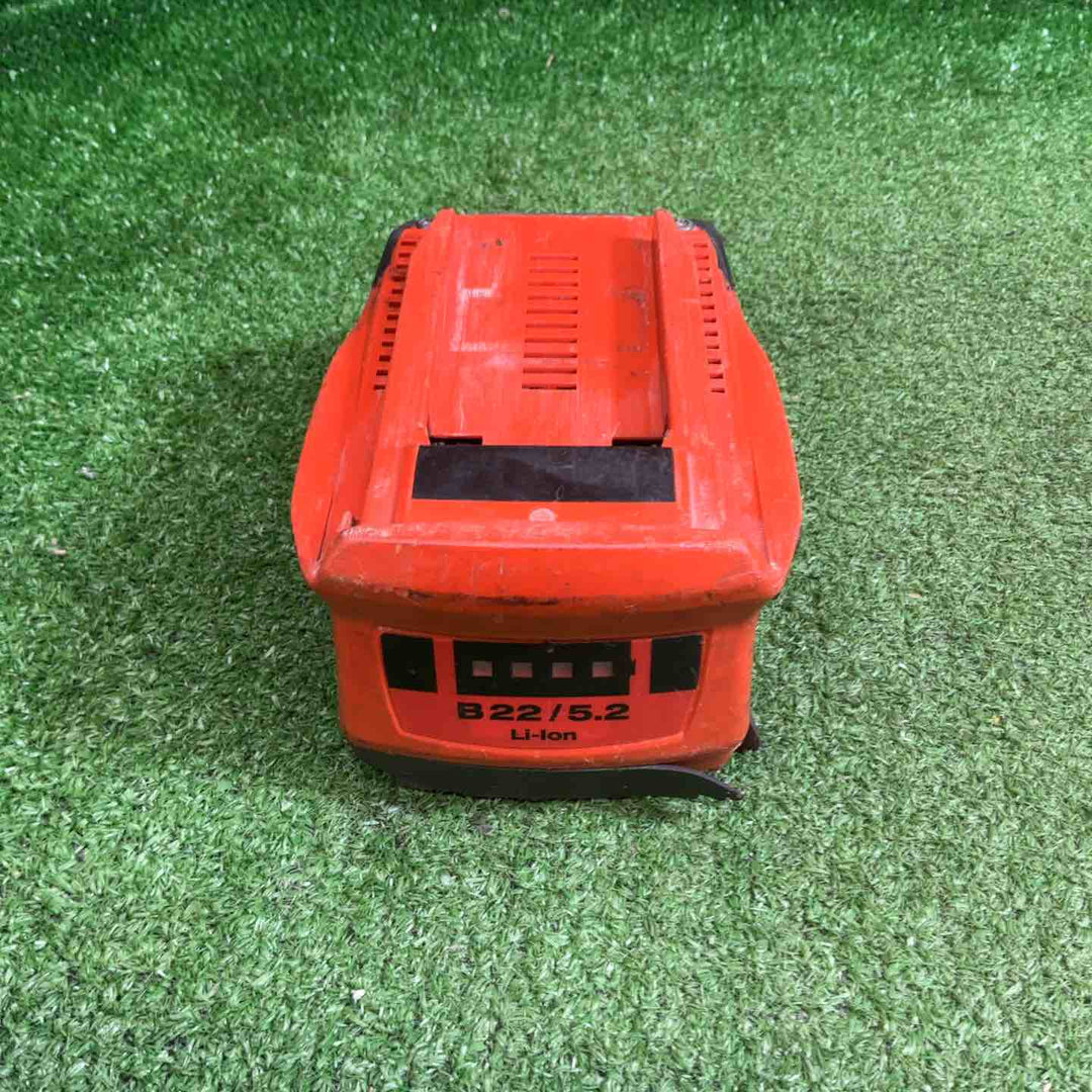 【中古品】 ヒルティ (Hilti) バッテリー充電器セット B 22/5.2 5.2Ah 3個 B 22/4.0 1個 充電器 C4/36-350 1個　計5個　【藤沢店】