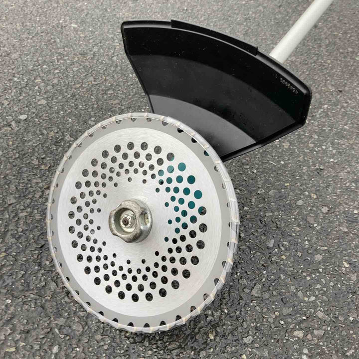 【中古品/店頭受取り限定】マキタ(makita) コードレス刈払機 MUR142UDZ【東大和店】
