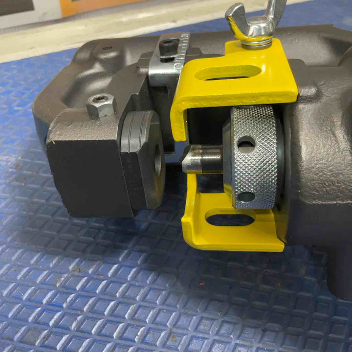 ★マキタ(makita) コードレスパンチャー PP200DRG【草加店】