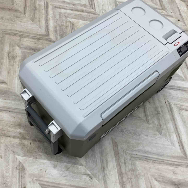 ★マキタ(makita) コードレス冷温庫 CW002GZO【越谷店】