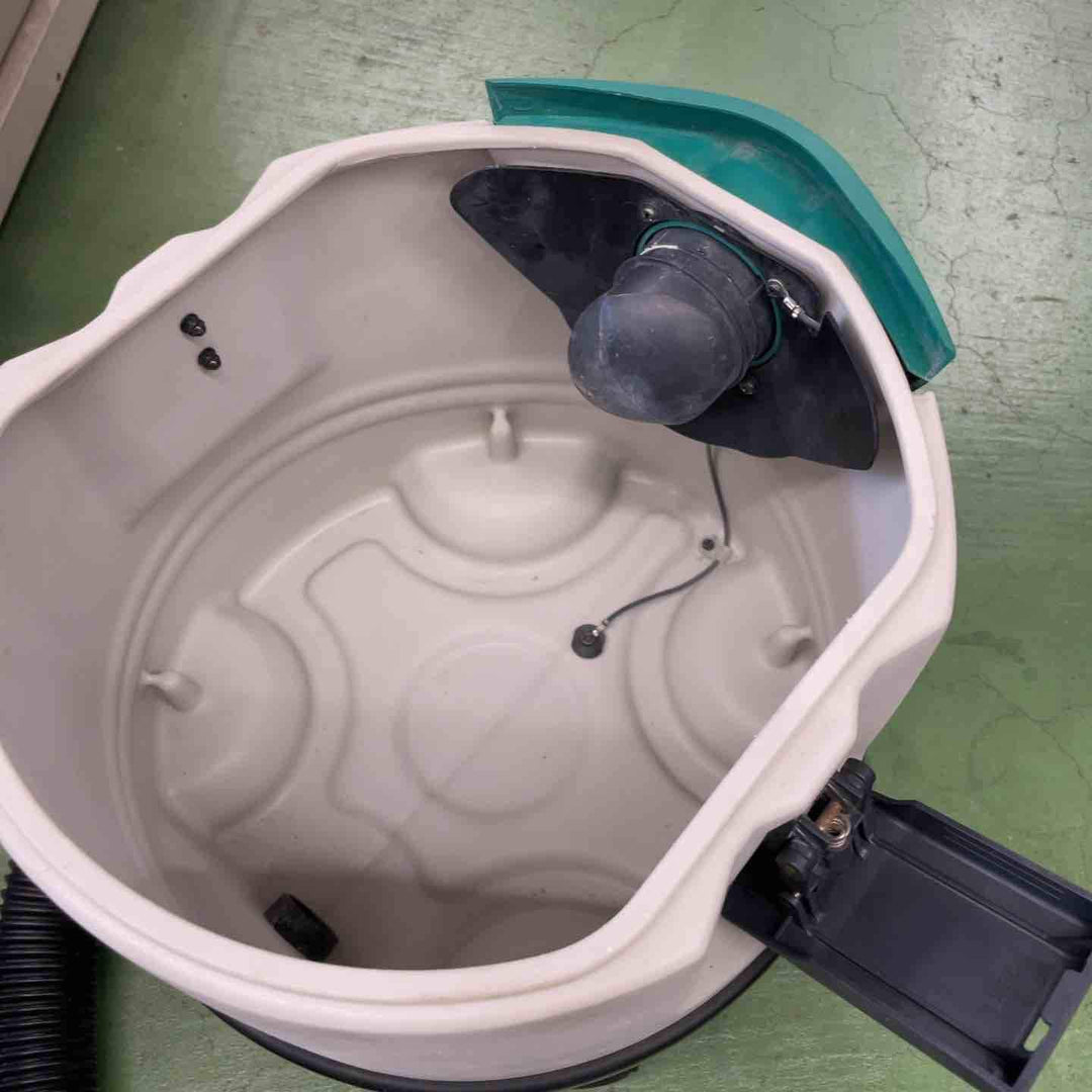 リョービ(RYOBI) 乾湿両用集塵機 VC-120【桶川店】