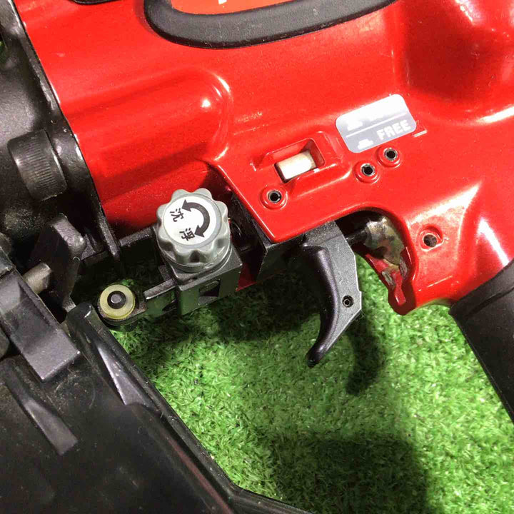 ★マキタ(makita) 高圧エア釘打ち機 AN711H【川口店】