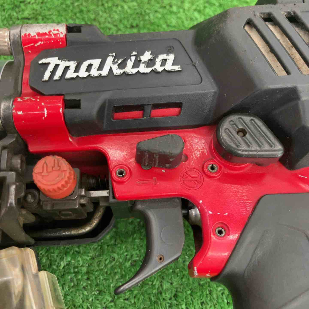 【中古品】 マキタ/makita 高圧エア釘打ち機・AN636H 【桶川店】