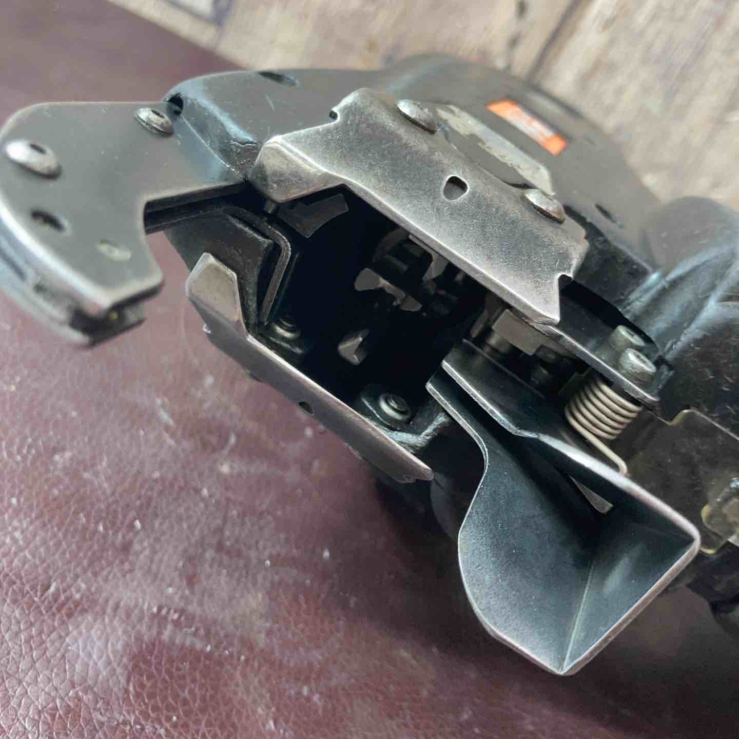中古品】 マックス(MAX) 鉄筋結束機 リバータイア RB-440T-B2CA/1440A