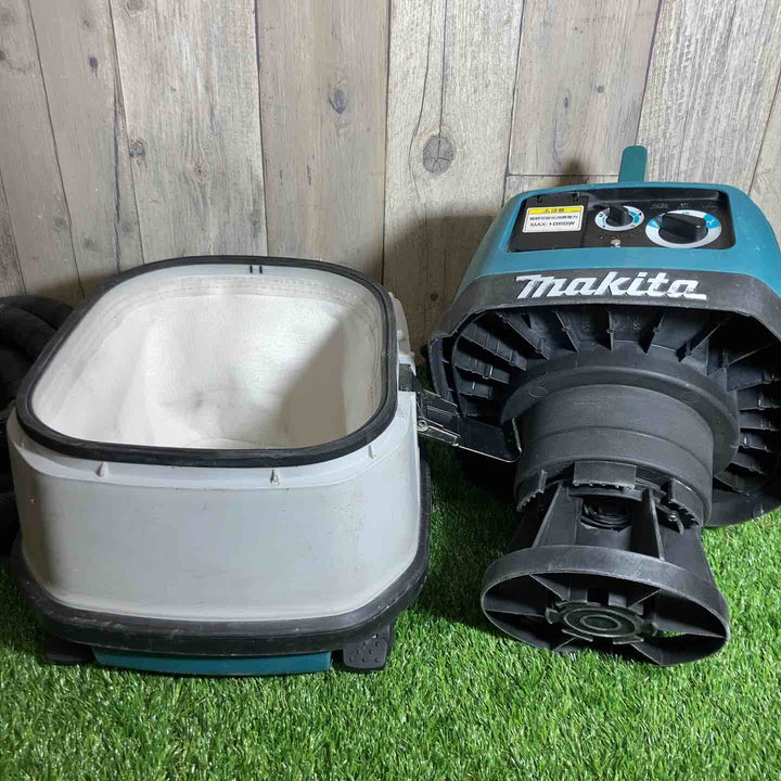 ★マキタ(makita) 集じん機 乾湿両用 483(P) 本体＋ホース【戸田店】