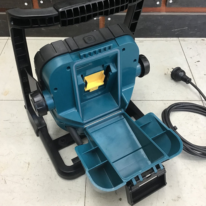 【中古品】 マキタ/makita コードレスLEDスタンドライト ML805 【鴻巣店】