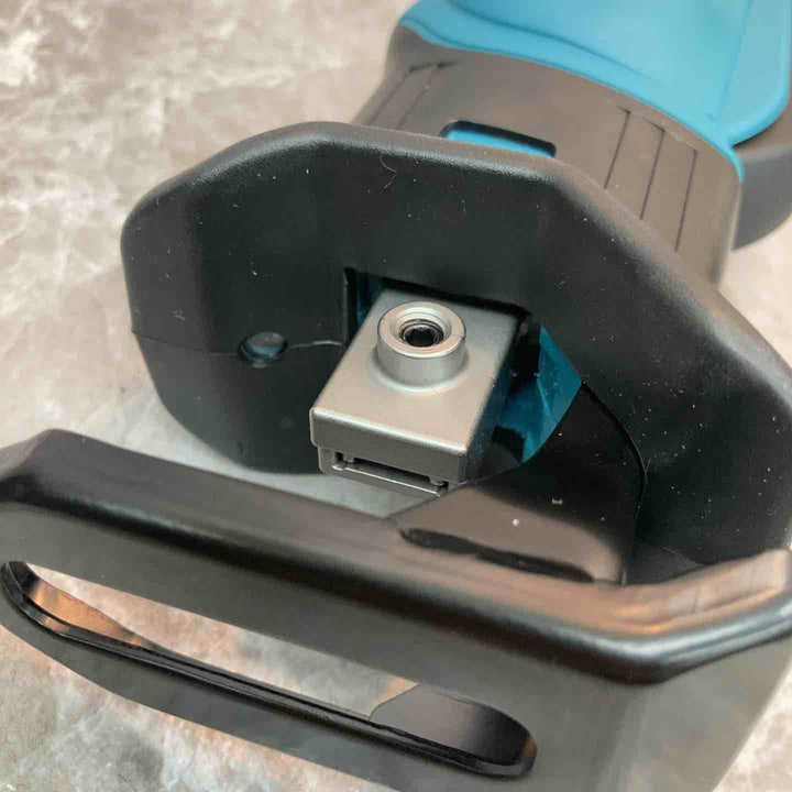 ★マキタ(makita) コードレスレシプロソー JR144DRF【八潮店】