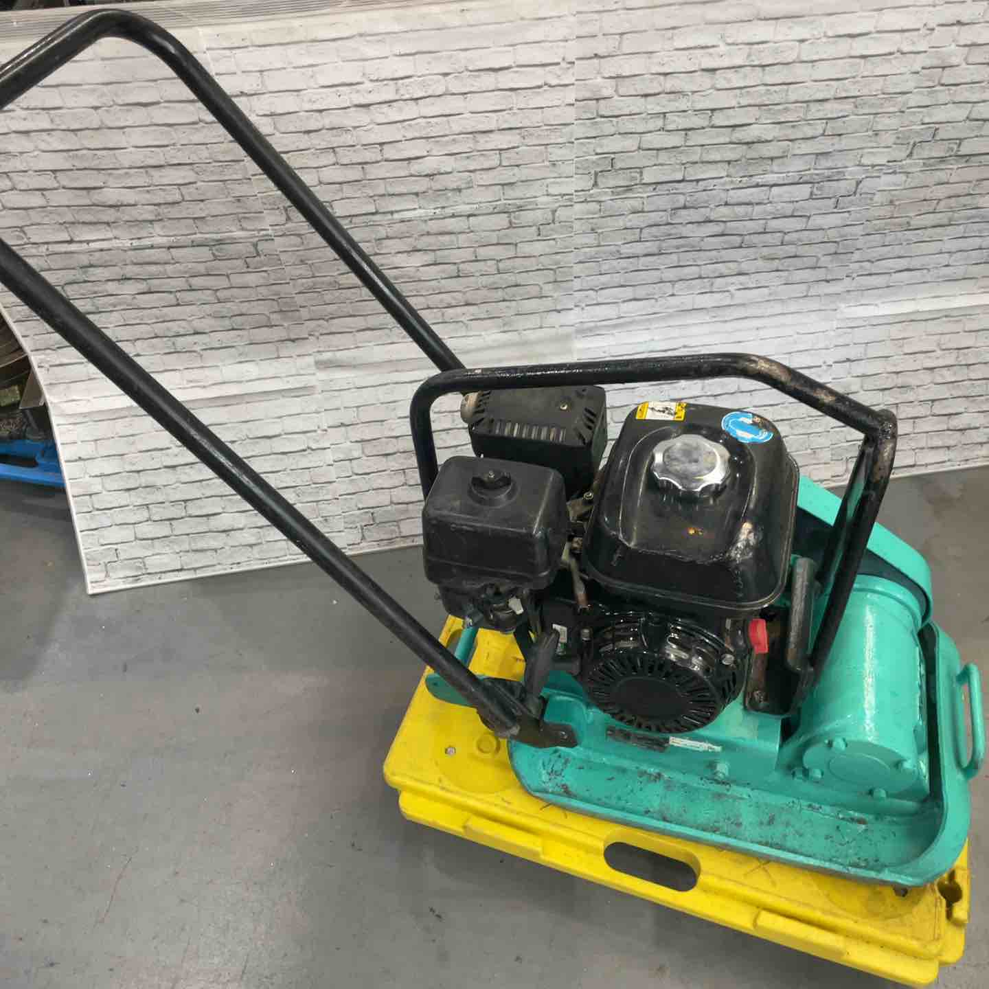 3DS16000で売ります。 all – タグ 