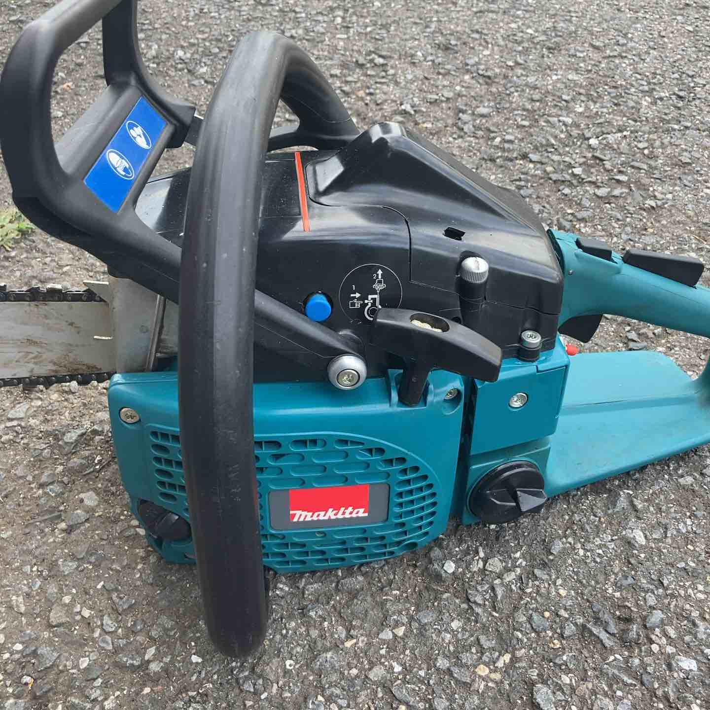 エンジンチェーンソー makita DE4345 マキタ 切断機 工具 ※ジャンク 