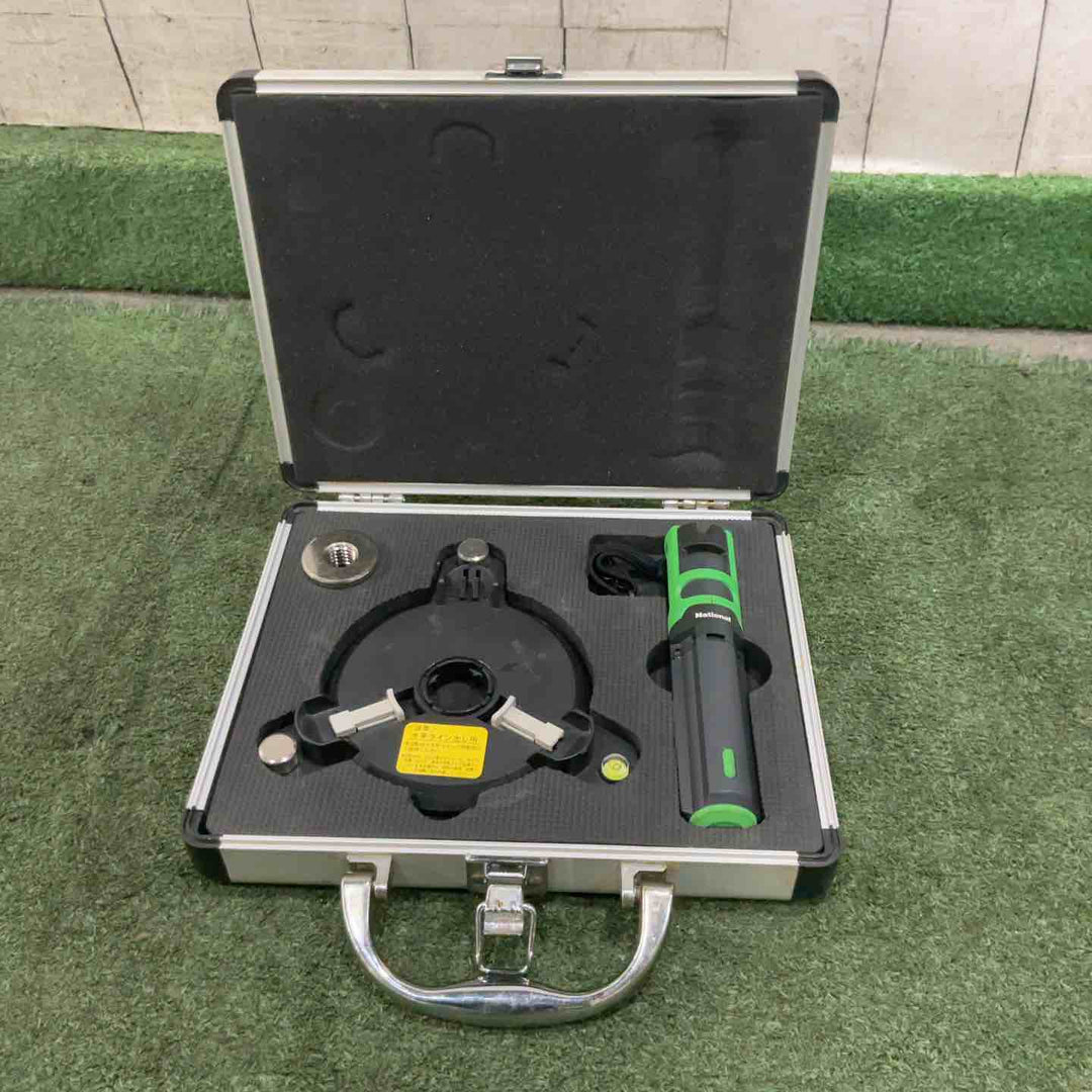◇パナソニック(Panasonic) レーザー墨出し器 墨出し名人 十字・地墨 BTL1100G 動作確認済【川口店】