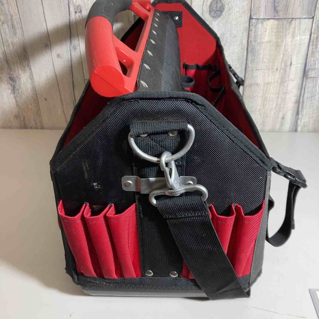MILWAUKEE　PACKOUT　ツールバッグ①【戸田店】