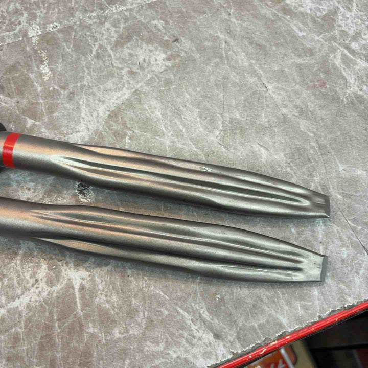 【2本セット】 ◇HILTI フラットポイントチゼル ブルポイント TE-SX FP 36【八潮店】
