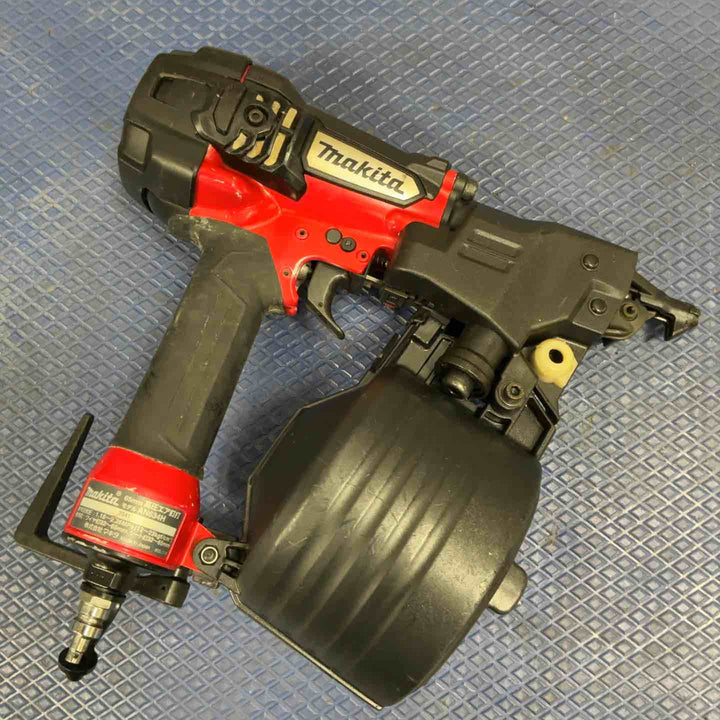 ★マキタ(makita) 高圧エア釘打ち機 AN634H【草加店】