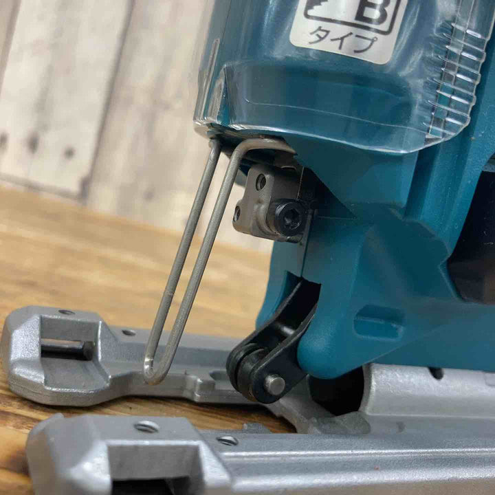 【中古美品】 マキタ(makita) ジグソー オービタル付 4329 【東大和店】