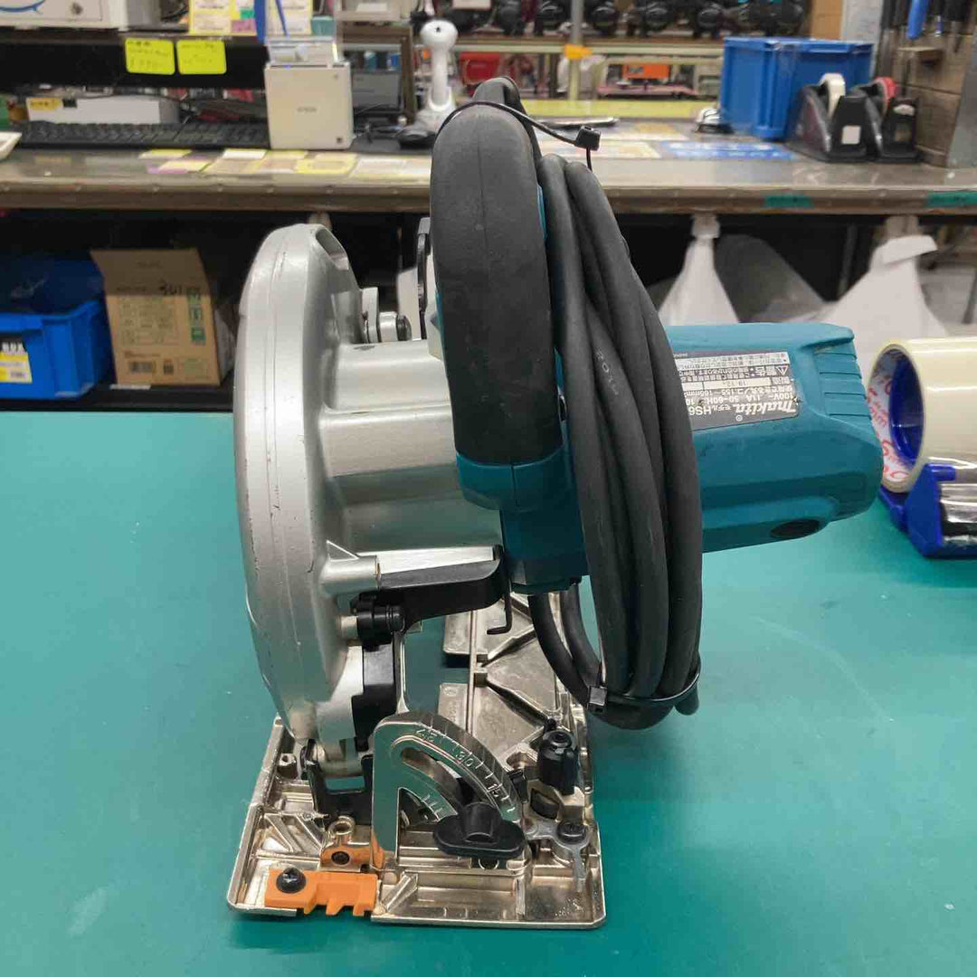 ★マキタ(makita) 電気マルノコ HS6301　ブレーキの効き弱め　本体のみ【戸田店】