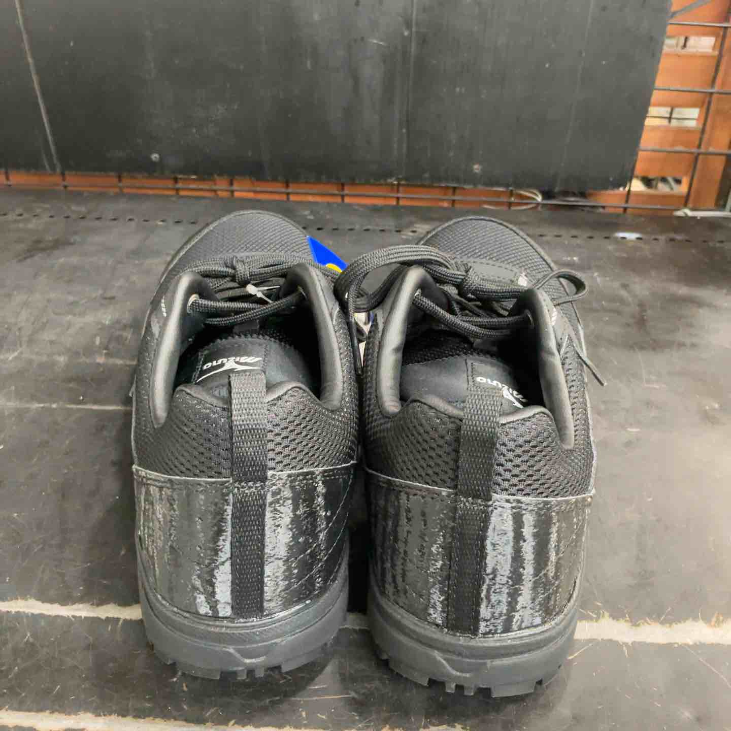 ミズノ 安全靴 オールマイティ VS 軽量 紐 メッシュ JSAA・普通作業用