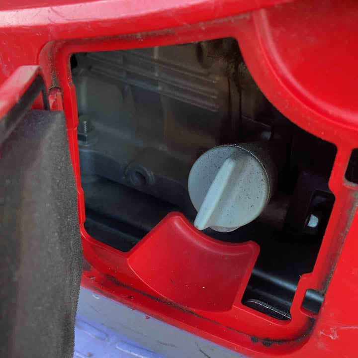 【店頭受取り限定】新ダイワ(Shindaiwa) インバーター発電機 IEG2000M-Y【川越店】