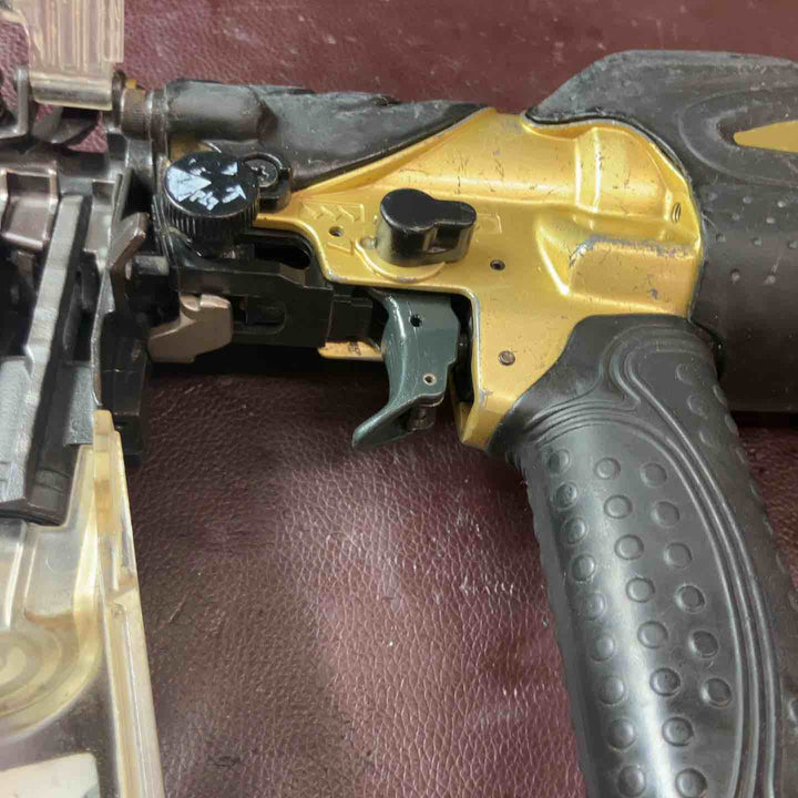 【中古品】ハイコーキ(HIKOKI ※旧:日立工機) 高圧エアネジ打ち機 WF4H2【東大和店】