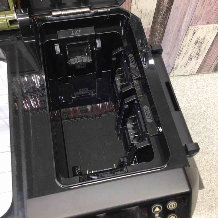 ★マキタ(makita) コードレス冷温庫 CW004GZO【八潮店】