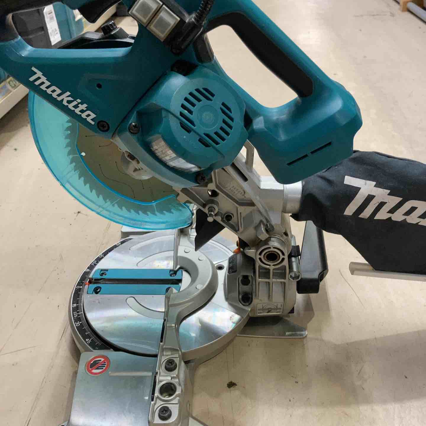 ☆マキタ(makita) コードレス卓上マルノコ LS600DZ【町田店】 – アクト