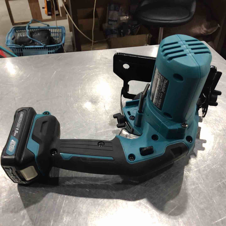 ★マキタ(makita) コードレスマルノコ HS301DSH【川口店】