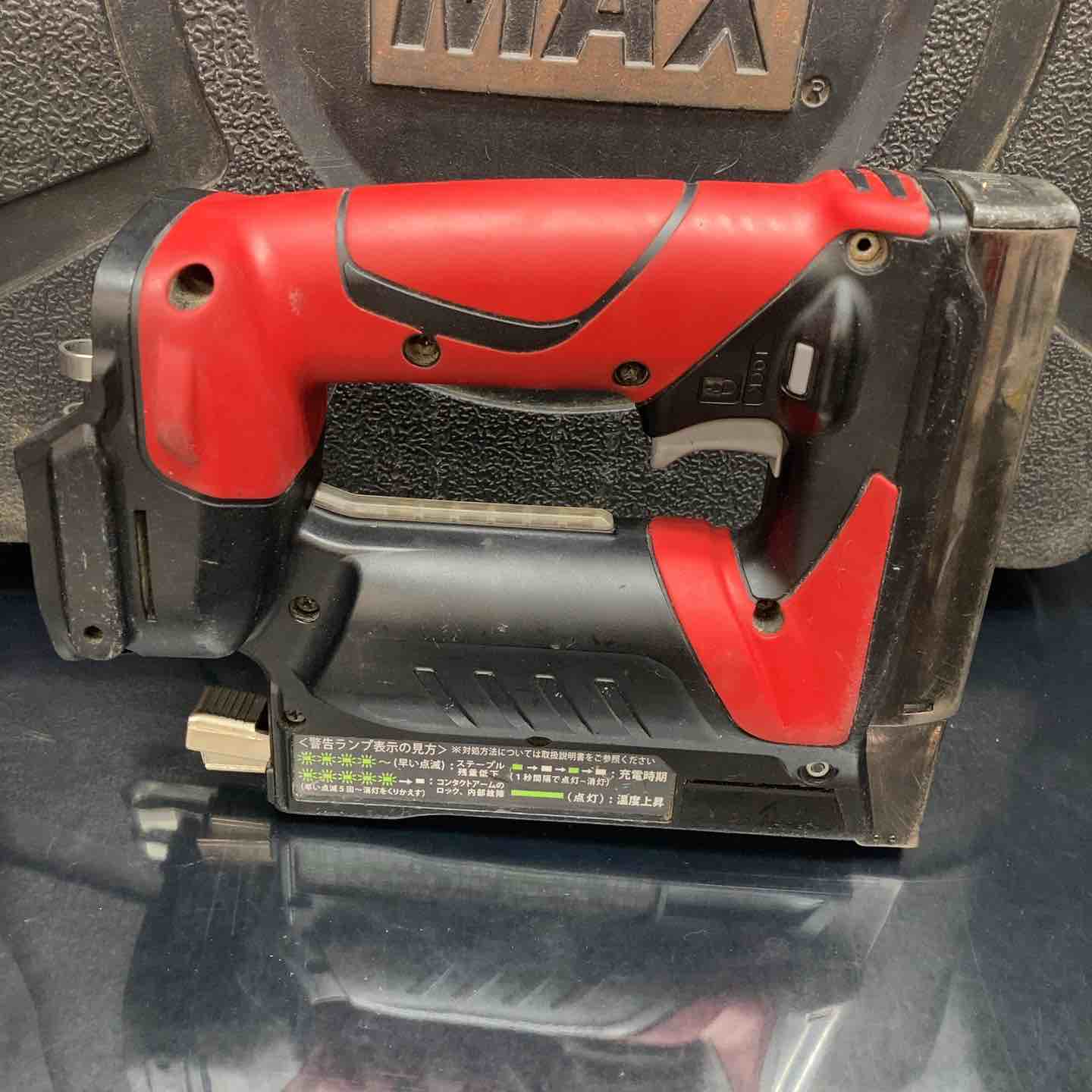 ☆マックス(MAX) コードレスタッカ TG-ZB2-BC/1850A【川越店】 ☆マックス(MAX) コードレスタッカ TG-ZB2-BC/1850A【川越店