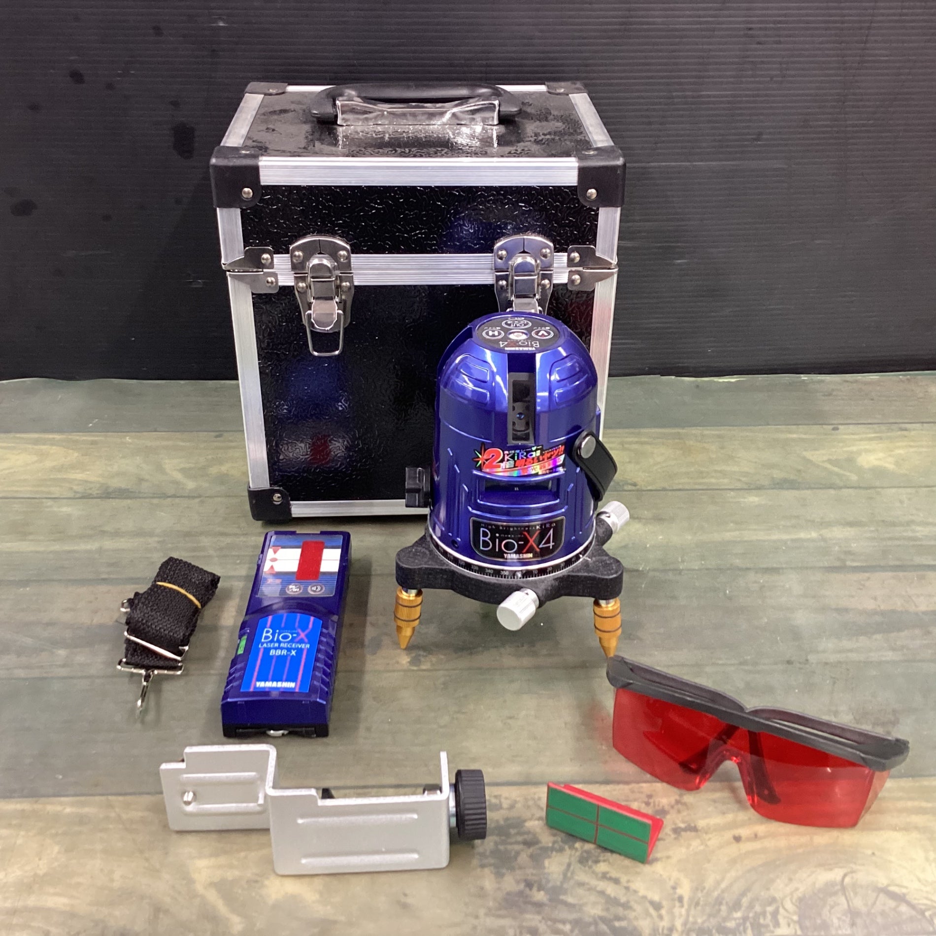 YAMASHIN ヤマシン レーザー墨出し器 Bio-X4 バイオエックス4