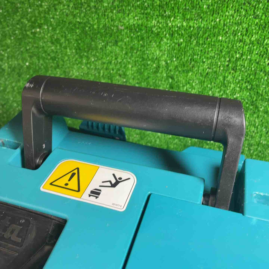 【中古品】 マキタ(makita) コードレス集じん機 VC013GZ【 藤沢店】