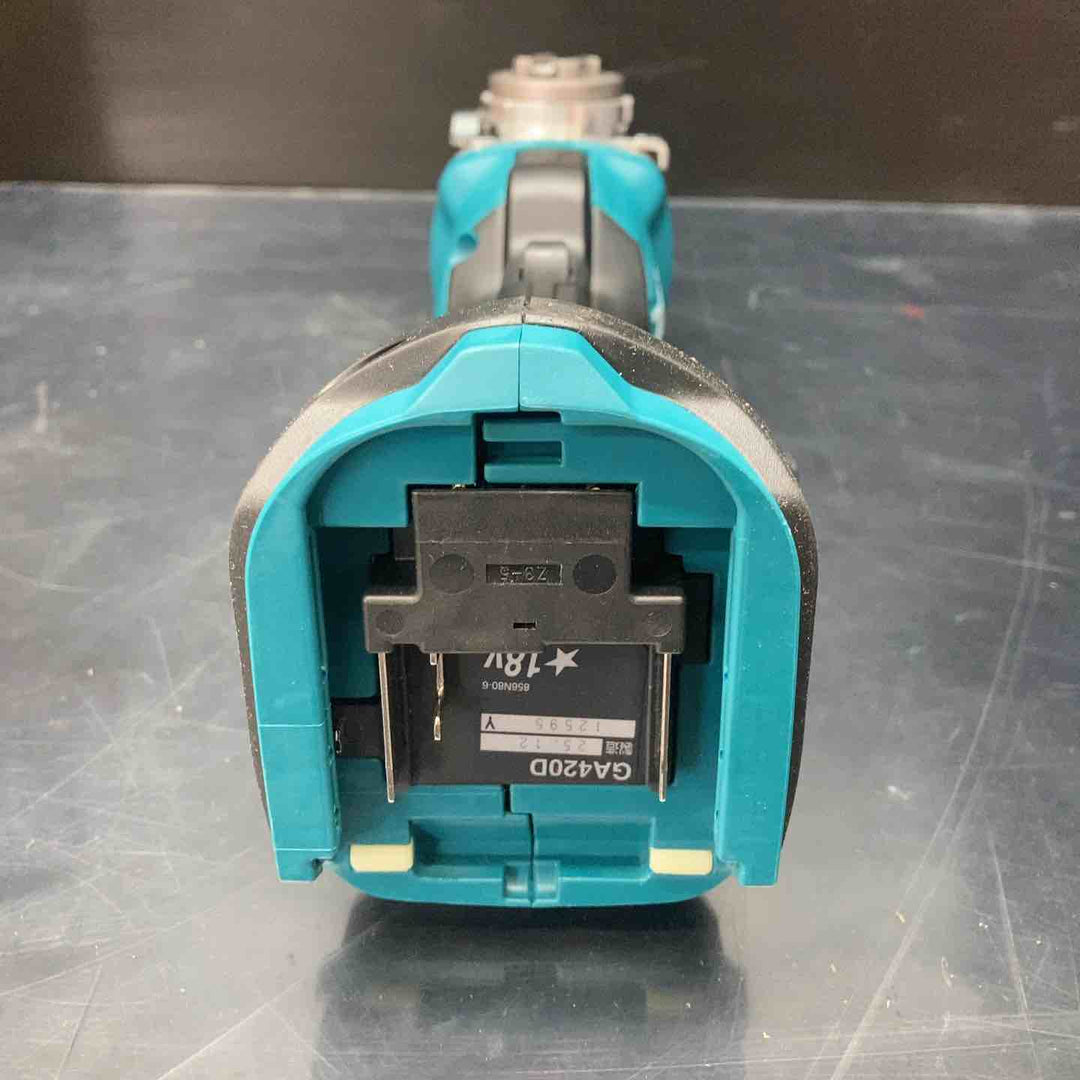 【未使用品】マキタ(makita) 100mmコードレスディスクグラインダ GA420DZ【川越店】