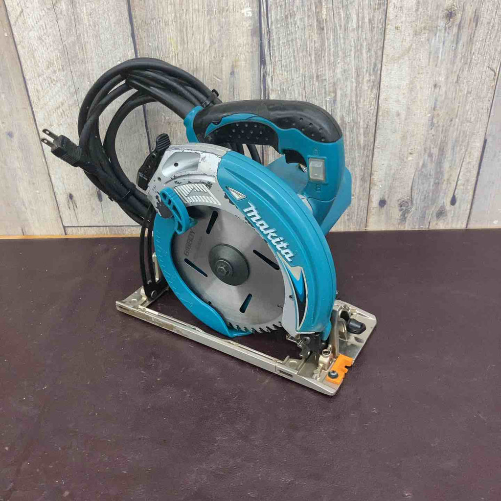 中古品】 マキタ(makita) 電気マルノコ 5637BA 【東大和店】 – アクト 