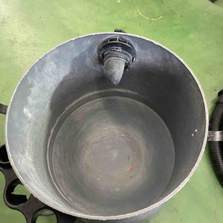 ケルヒャー バキュームクリーナー 乾湿両用掃除機 NT27/1【桶川店】