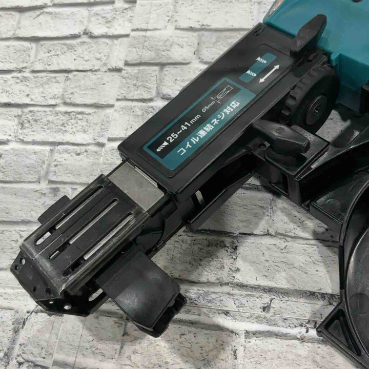 ☆マキタ(makita) オートパックスクリュードライバー 6841R【川口店】