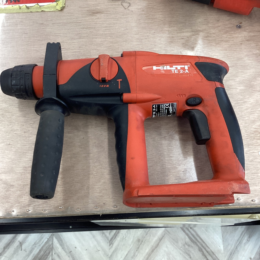 ヒルティ(HILTI) コードレスハンマドリル TE2-A【草加店】