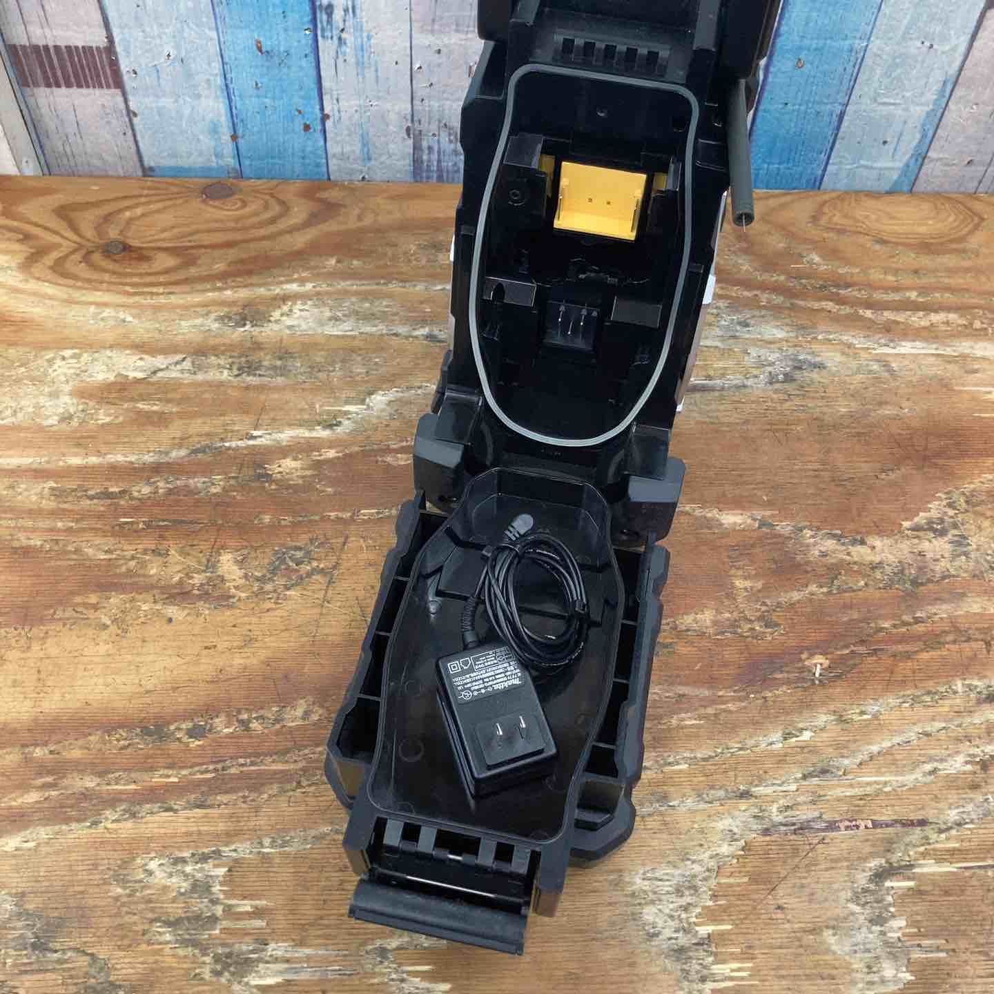 ☆マキタ(makita) コードレスラジオ MR108B【柏店】 – アクトツール