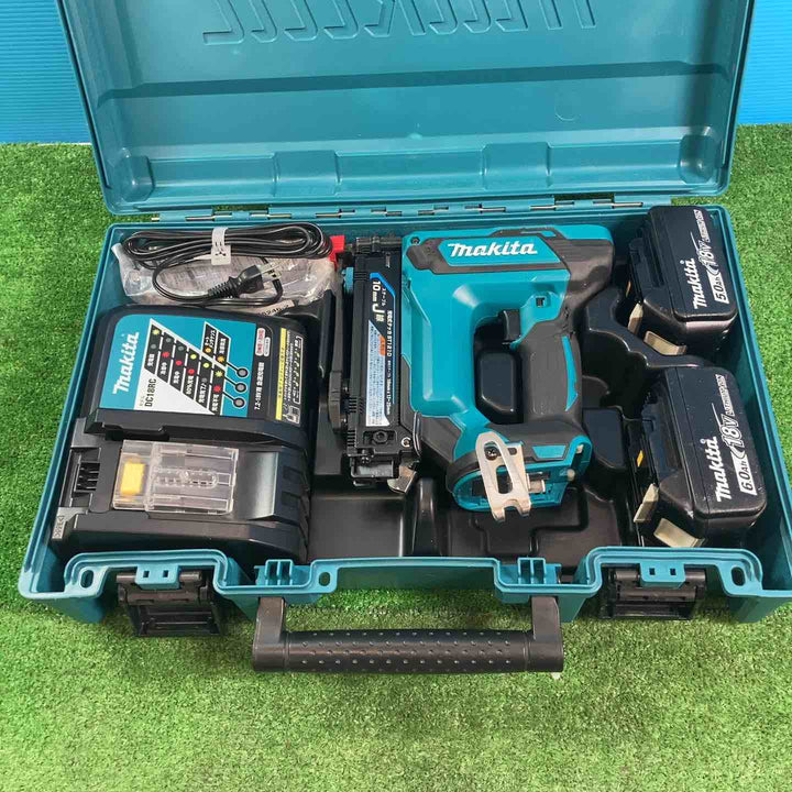 ★マキタ(makita) コードレスタッカー ST121DRG【岩槻店】