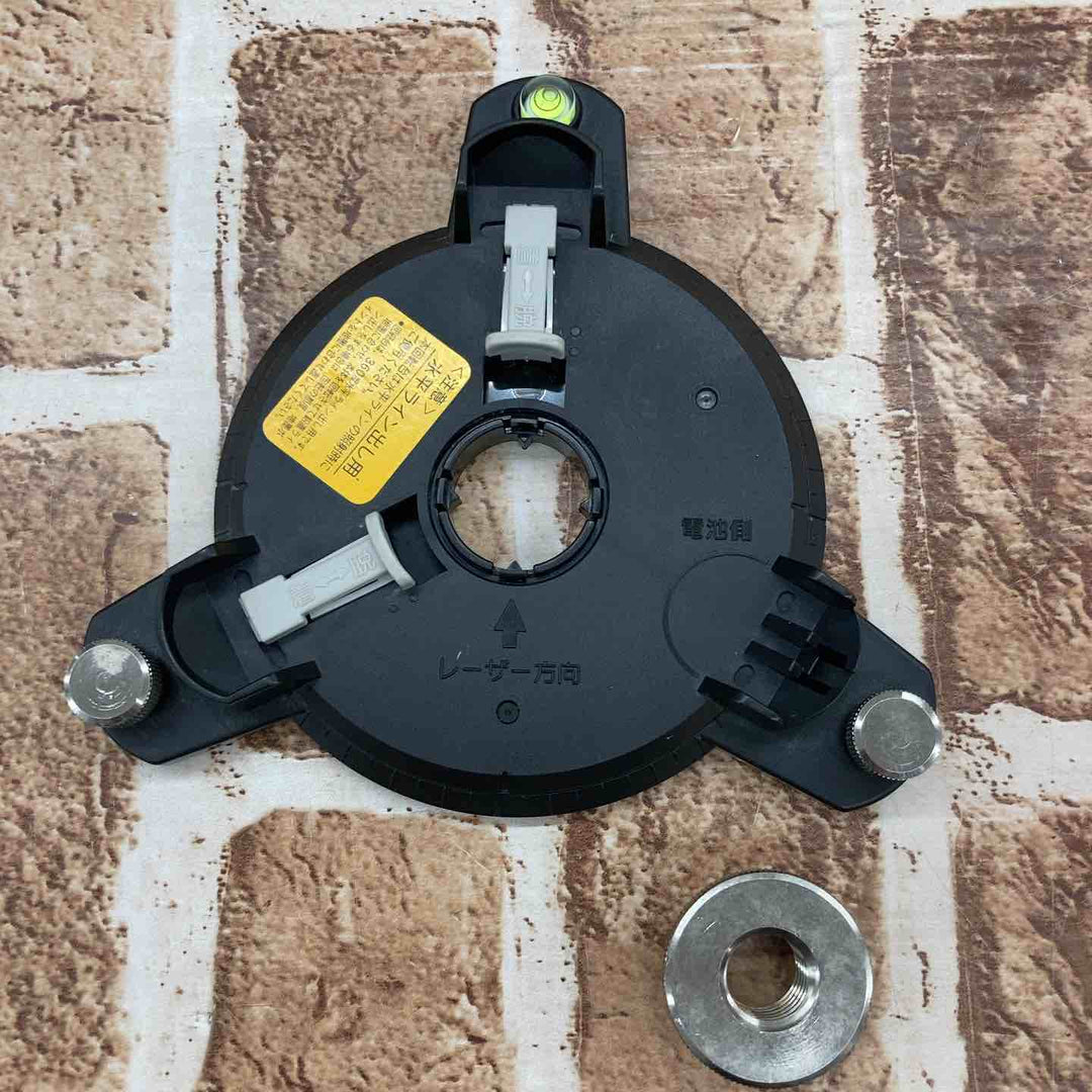 ◇パナソニック(Panasonic) レーザー墨出し器 墨出し名人 十字・地墨 BTL1100G【所沢店】