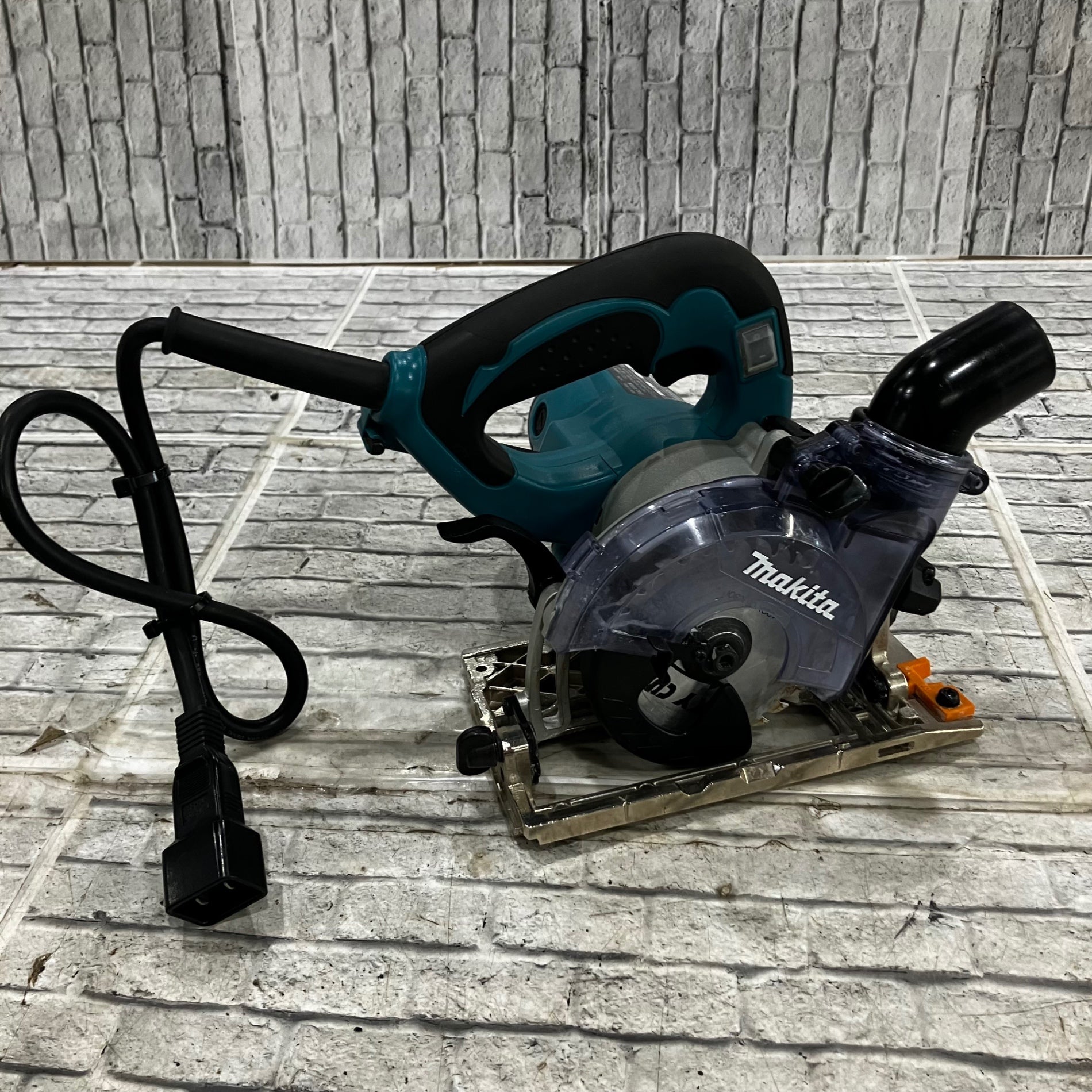 ☆マキタ(makita) 防じん丸のこ KS4000FX【川口店】 – アクトツール