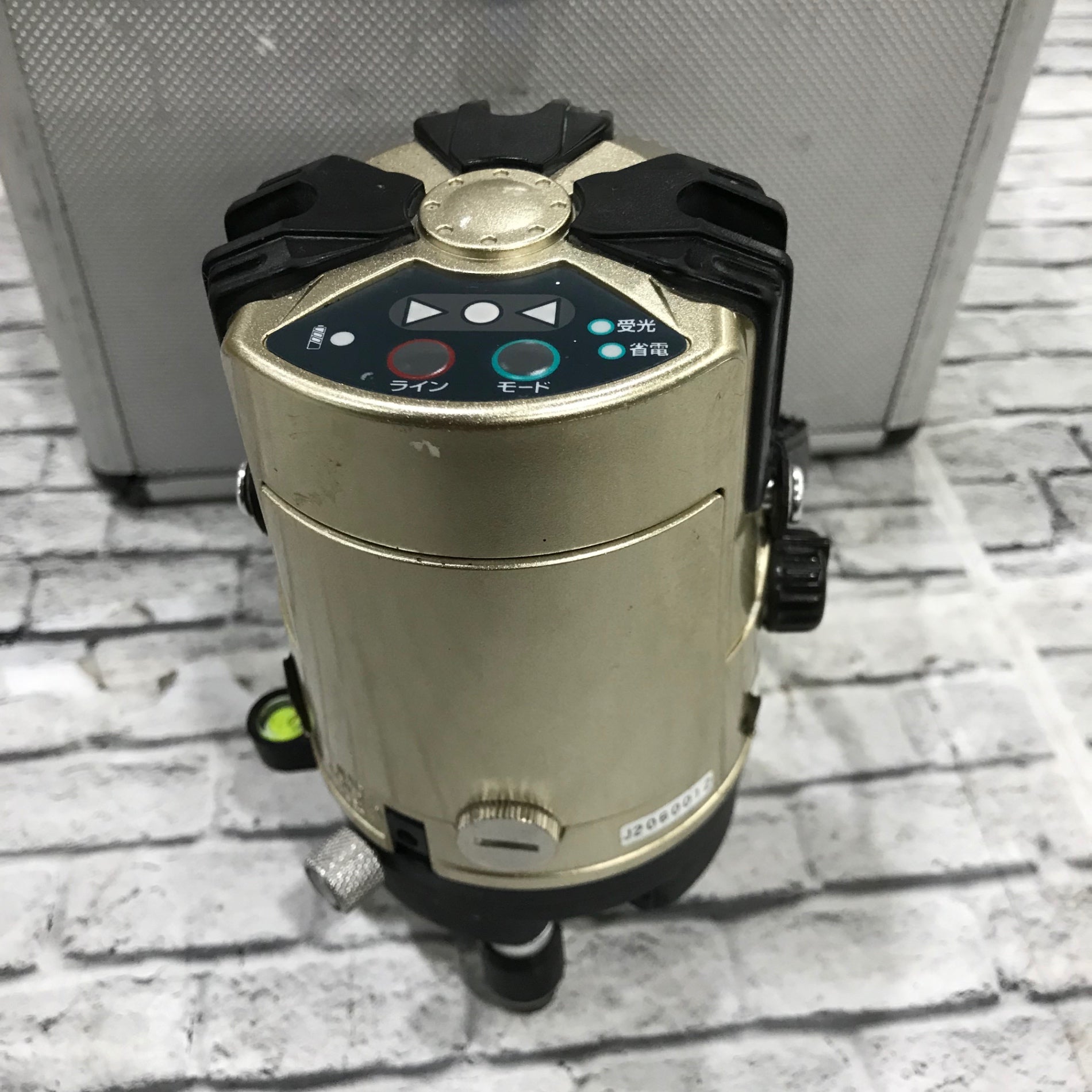 マックス(MAX) 水平/垂直ラインレーザー LA-403【川口店】 – アクト