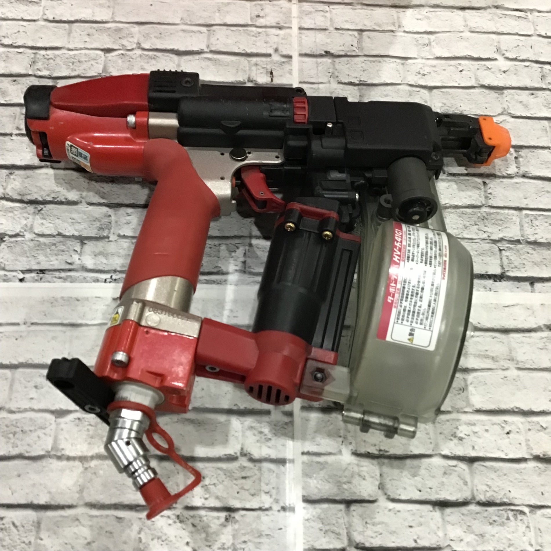 MAX HV-R41G1 高圧ネジ打ち機【市川行徳店】【店頭取引限定】【中古】管理番号：ITDX9KYRWLG1 ☆マックス(MAX) 高圧エアネジ打ち機 HV-R41G1【川口店】 – アクト