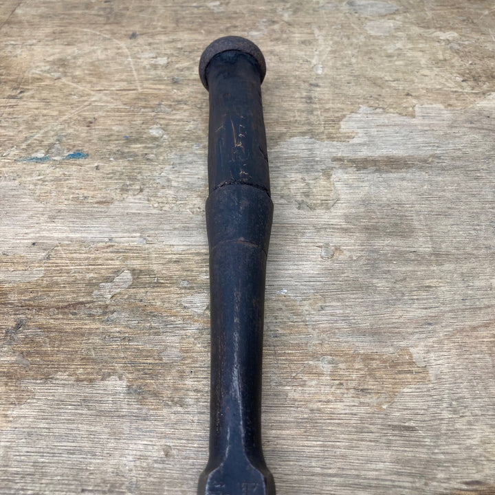 【中古品】　「甲子 北越之住 藤原兼房作之」銘 突き鑿 明治 刀鍛冶 和工具 大工道具【柏店】