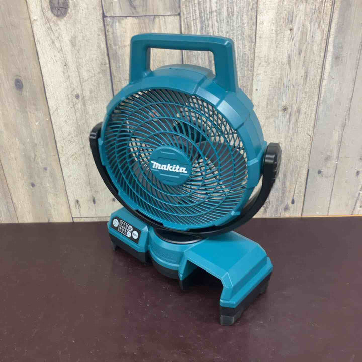 【中古美品】 マキタ(makita) コードレスファン CF203DZ 【東大和店】